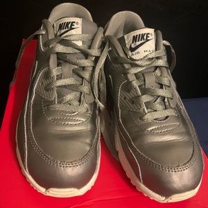 Kids  Nike sneakers